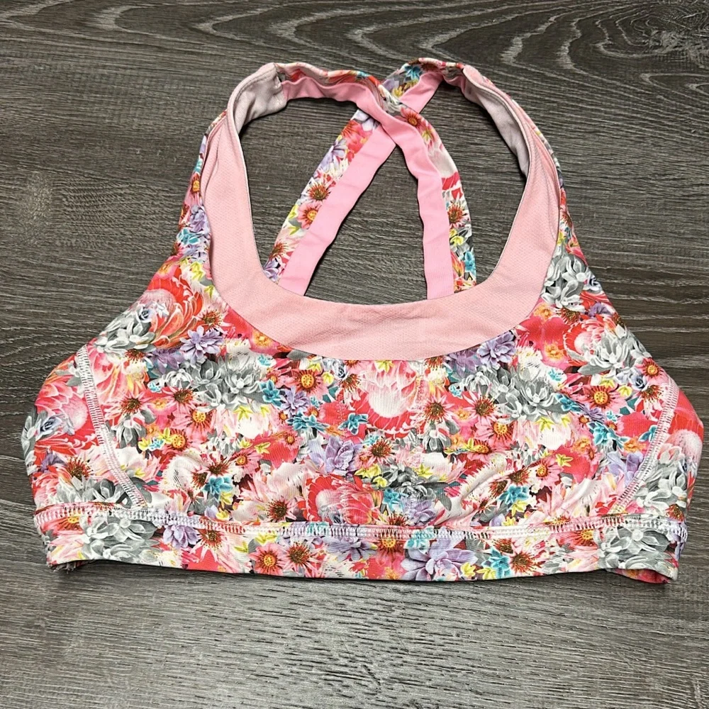 Lululemon Run Stuff Your Bra II - Picture 10 of 10